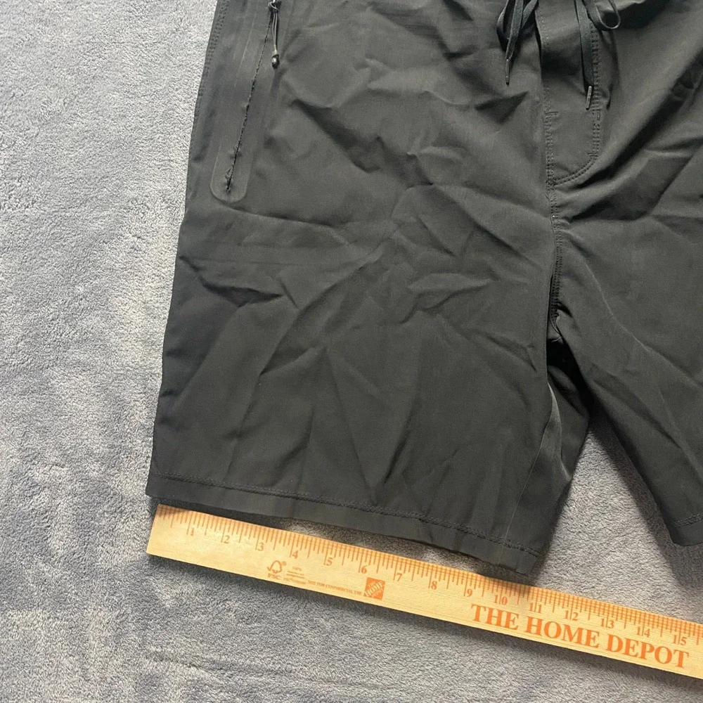 Hurley Phantom Board Shorts Mens 34 Black Striped Performance Swim Trunks Zipper
